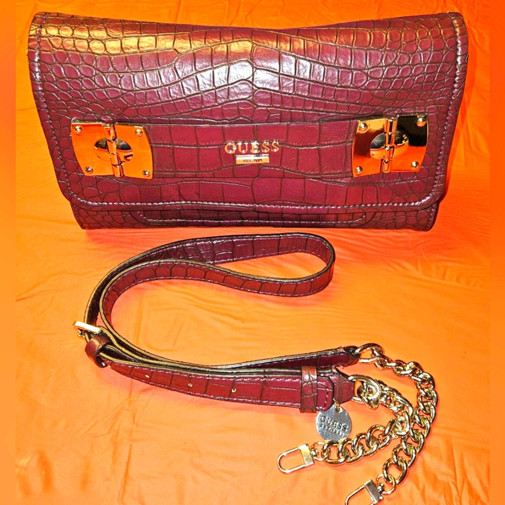 Guess Satchel Bag w/Optional Chain & Belt Shoulder Strap Oxford Red Vintage EUC
